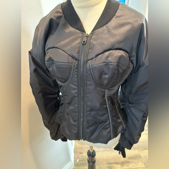 Dolce and Gabbana bomber jacket size 46 - Picture 2 of 11